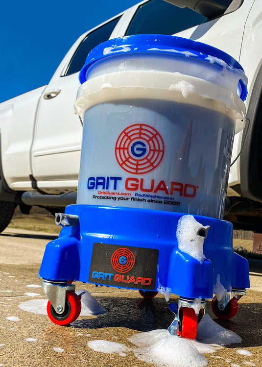 Adams Adam's Wash Bucket (5 Gallon Bucket + Grit Guard) - Car Detailing  Tool for Car Washing
